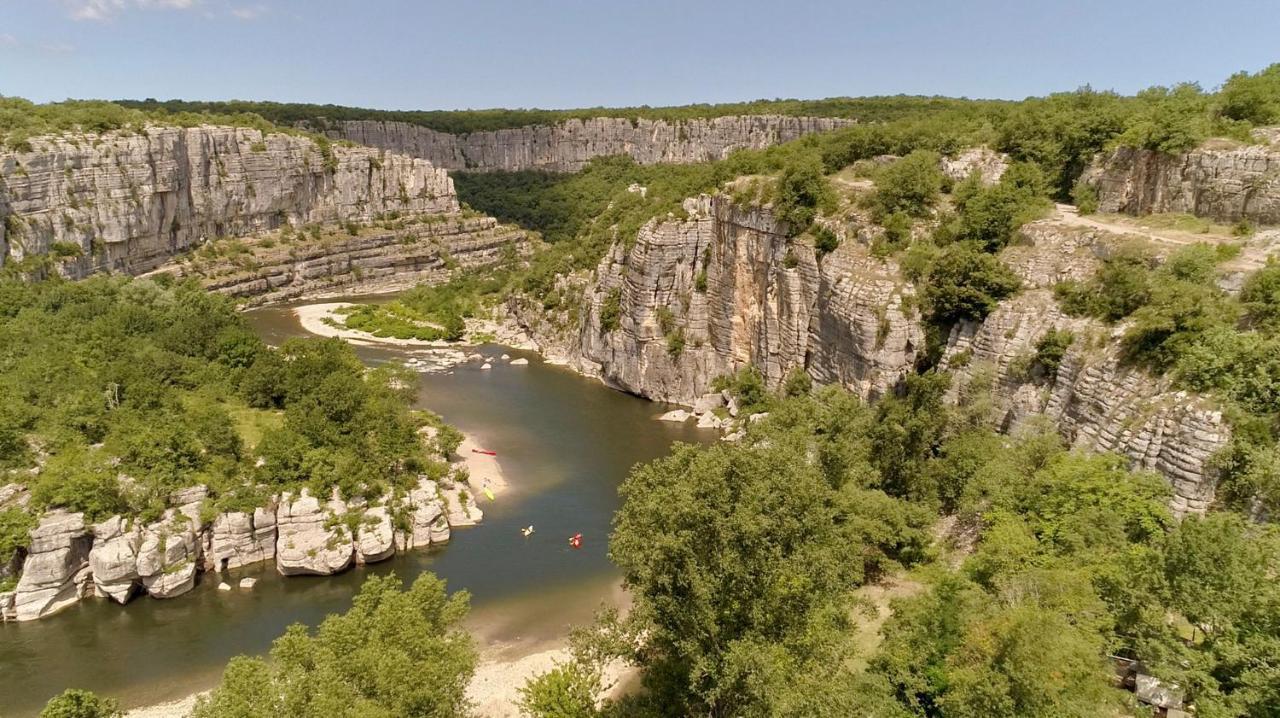 Les Locs Du Grazel Villa Ruoms Kültér fotó